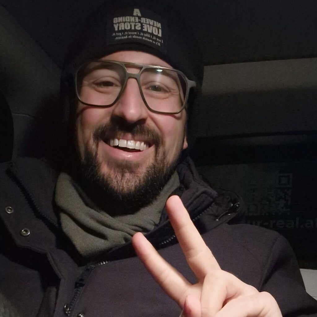 Instagram post from better.call.raoul. This post is in position 2.