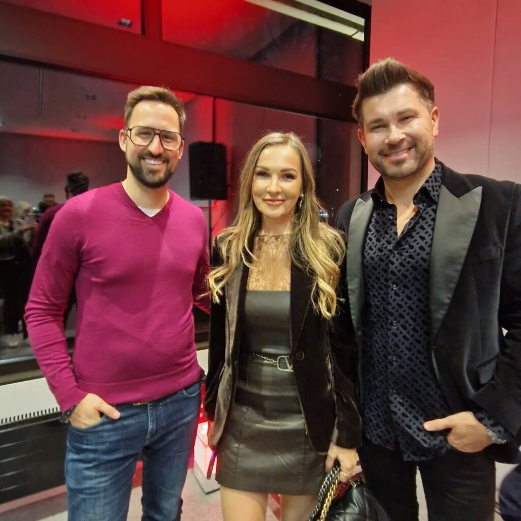 Instagram post from better.call.raoul. This post is in position 0.